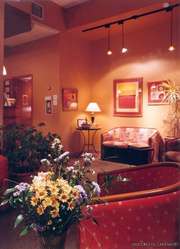 Auberge De La Fontaine Montreal Inn