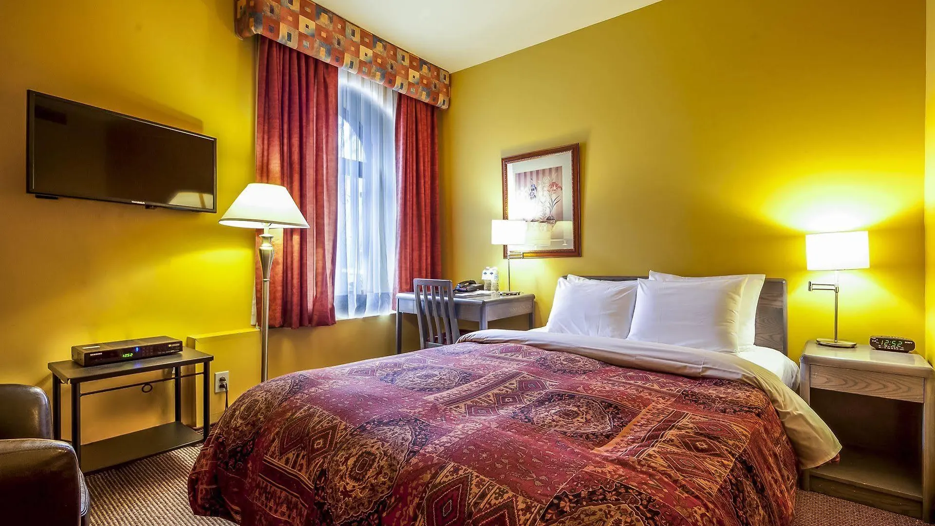 Inn Auberge De La Fontaine Montreal